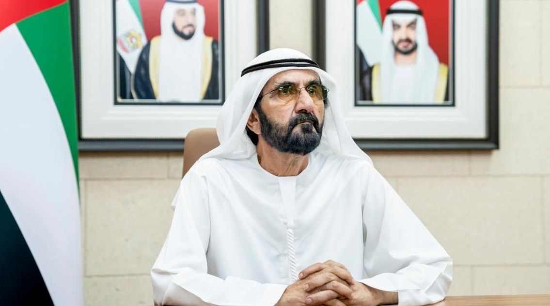 محمد بن راشد: الحكومة الإماراتية عملت عن بُعد بكفاءة عالية ولم تتوقف واليوم تستكمل أعمالها من الميدان