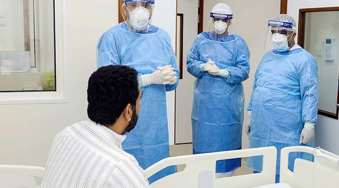 MoHAP Under-Secretary visits Dibba Al-Fujairah Hospital, checks on COVID-19 patients