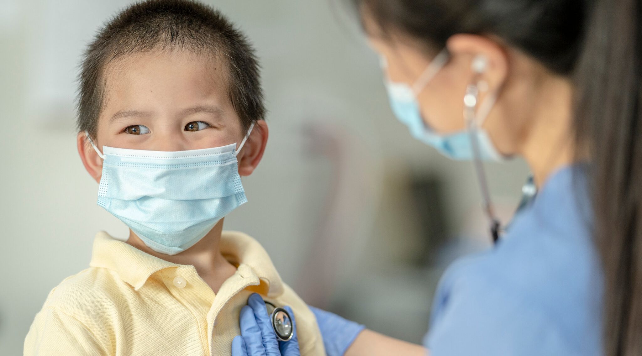 مستشفى إماراتي متخصّص في تقديم الرعاية الصحية للأطفال بعد الإصابة بكوفيد 19
