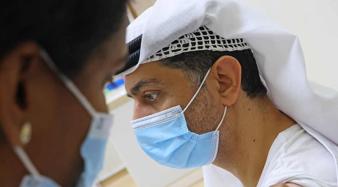 Uae Health Official Advices Three Weeks Gap Between Covid 19 Vaccine And Flu Shot