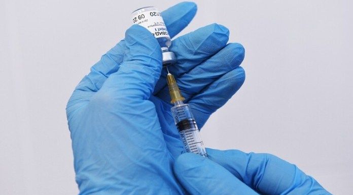 الصحة تعلن عن أسباب نجاح الحملة الوطنية للتطعيم ضد فيروس كورونا