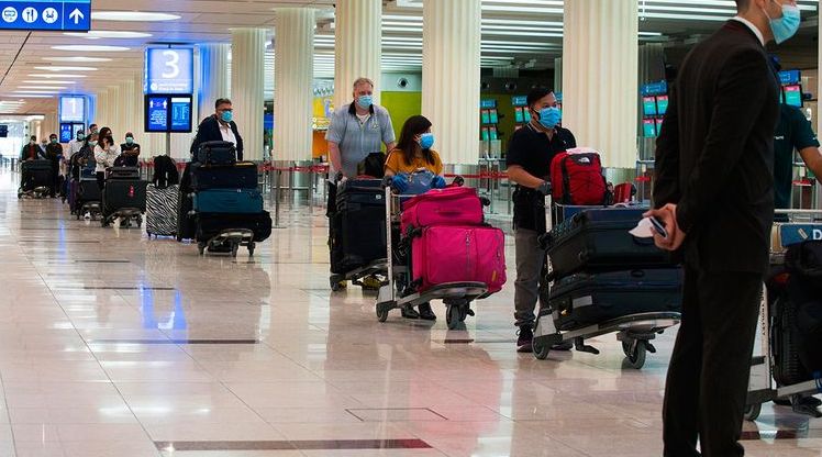 الإمارات تطلق مبادرة لعودة المقيمين المتواجدين في الخارج