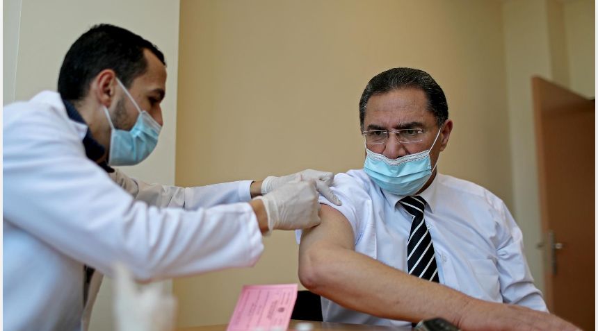 الإمارات العربية المتحدة ترسل 40 ألف جرعة من لقاح فيروس كورونا للشعب الفلسطيني