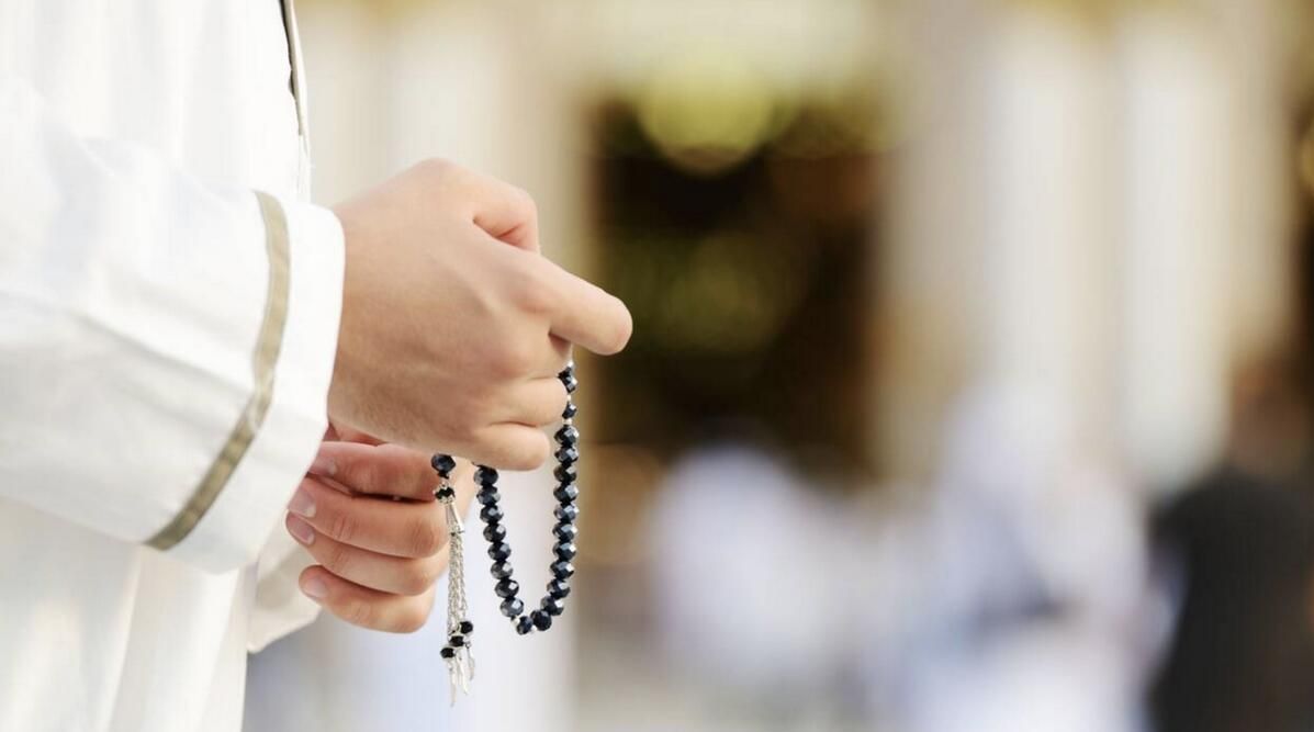 متحدہ عرب امارات: رمضان میں نماز تراویح کے بعد جوڑوں کے درد سے بچنے کے لیے نکات