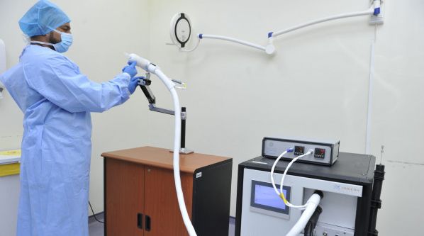 جامعة محمد بن راشد وهيئة الصحة بدبي و شركة بريثونيكس يتعاونون لإجراء أبحاثًا حول اختبار التنفس السريع للكشف عن فيروس كورونا