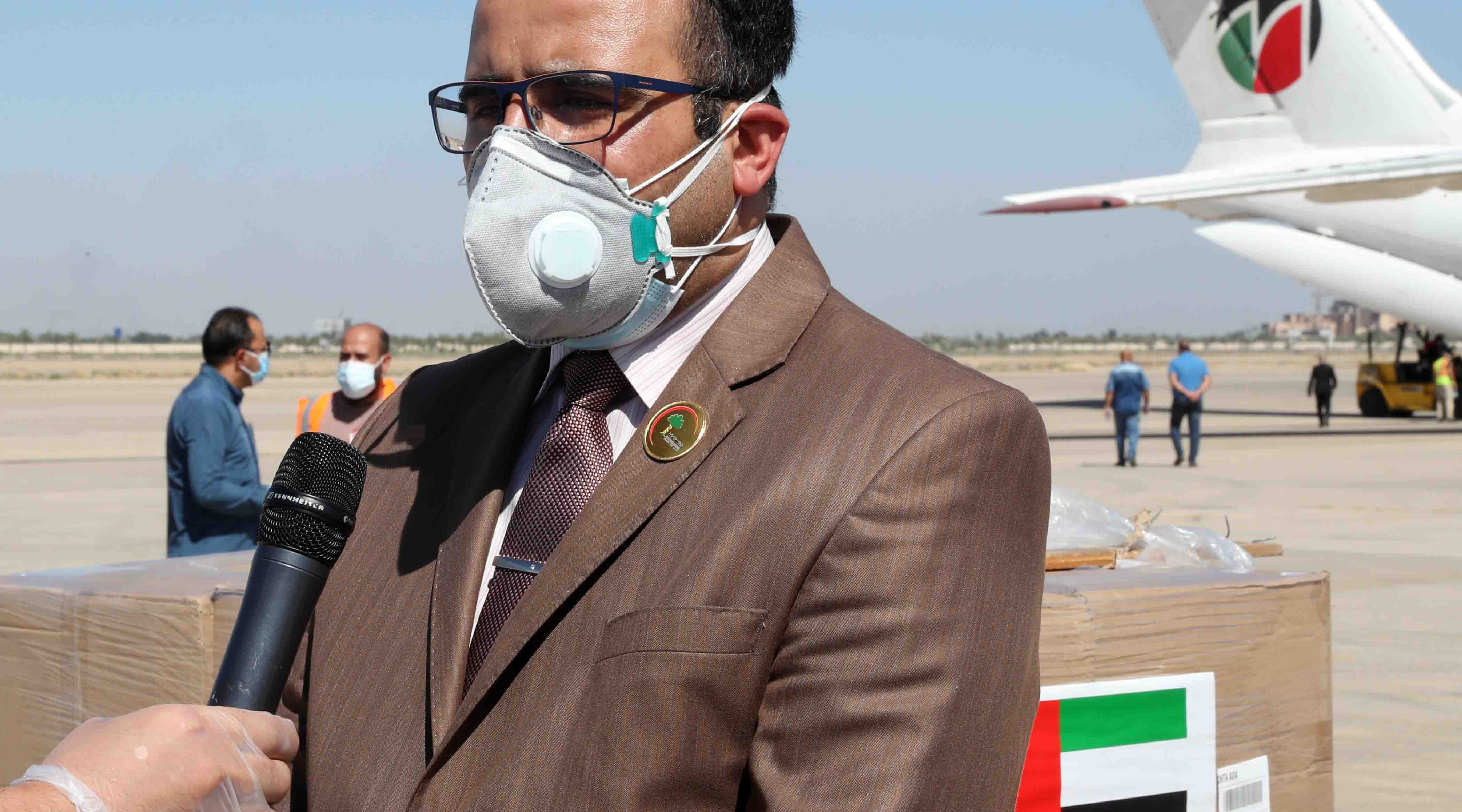إشادة عراقية بالمساعدات الطبية التي ترسلها الإمارات إلى العراق لدعمها في مكافحة فيروس كورونا