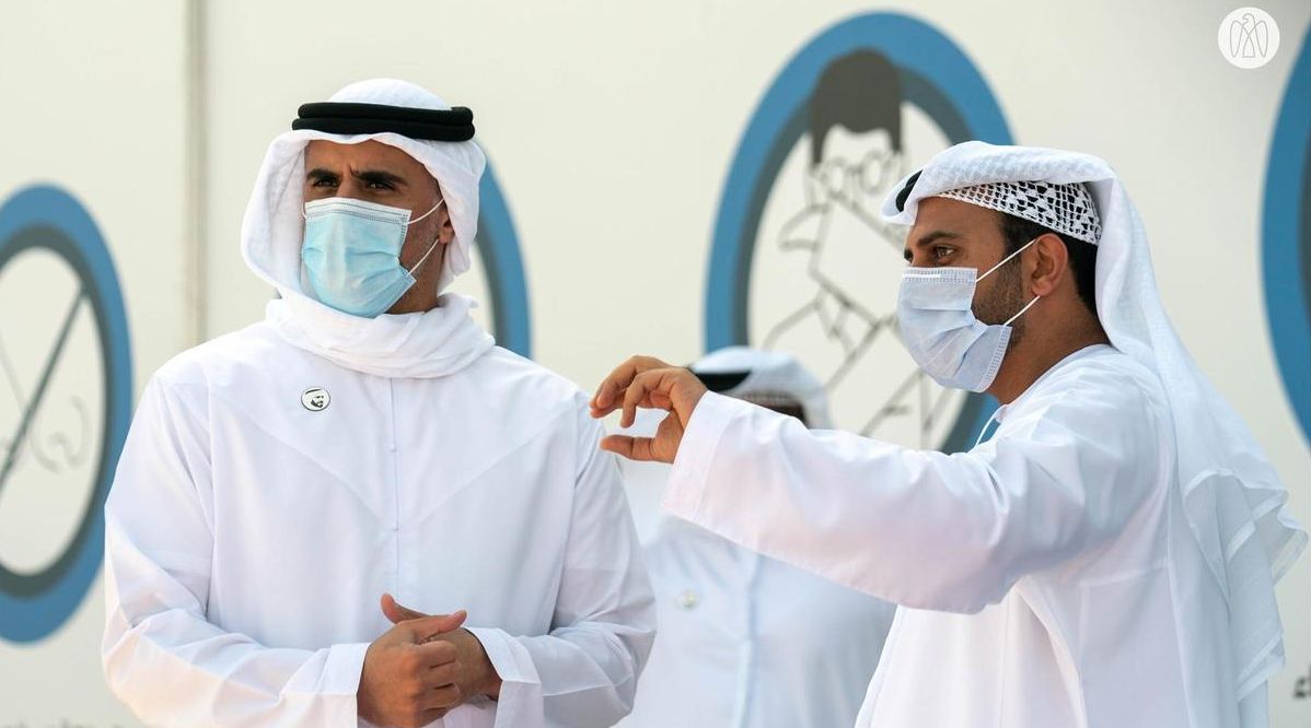 Khalid bin Mohamed bin Zayed visits SEHA’s drive-through testing facility at Abu Dhabi Corniche