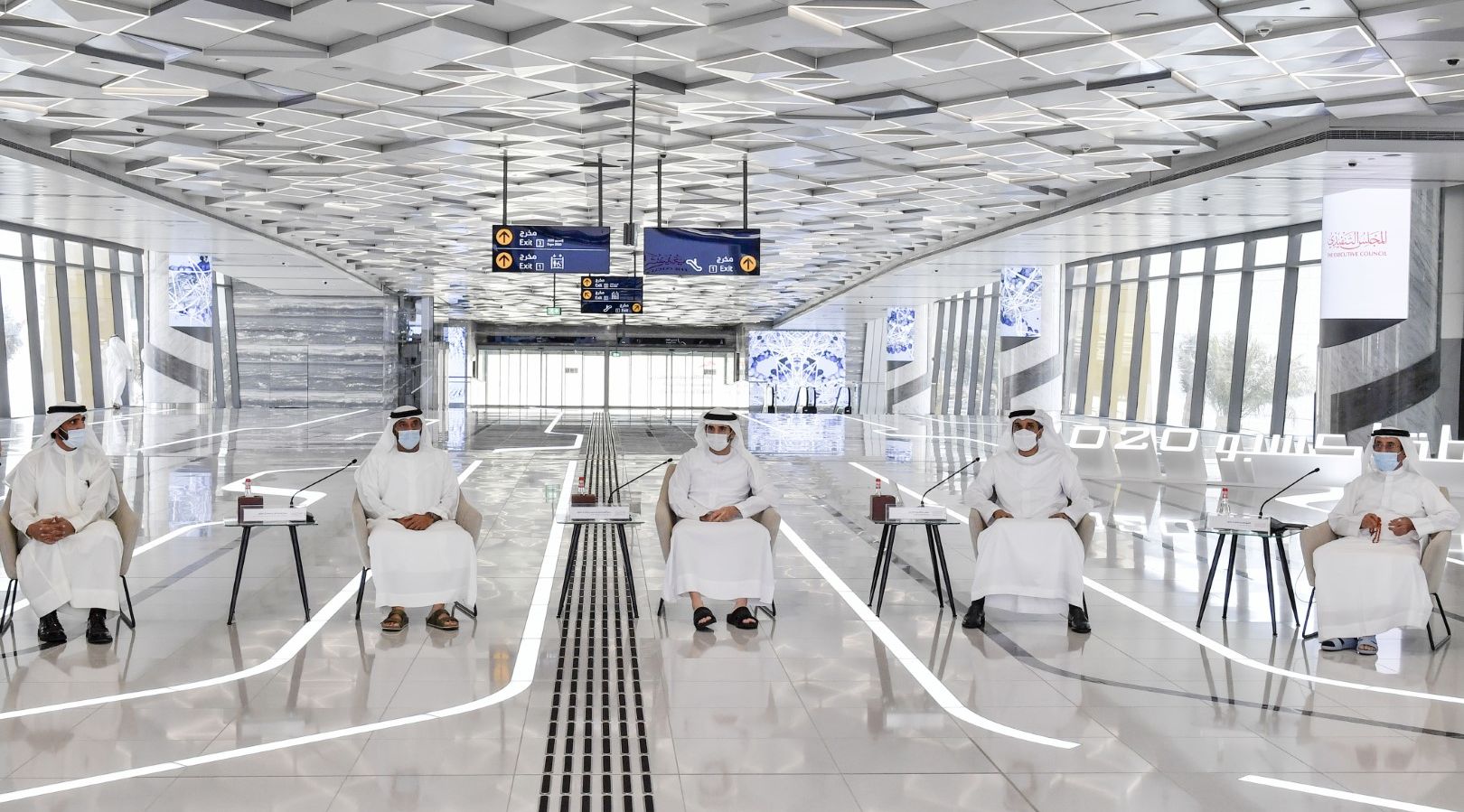 11 years of Dubai Metro: Hamdan bin Mohammed chairs Executive Council meeting