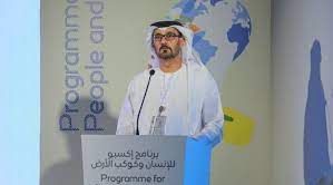 كوفيد في الإمارات : إعتماد إستراتيجية التحوّل الرقمي في قطاع التعليم