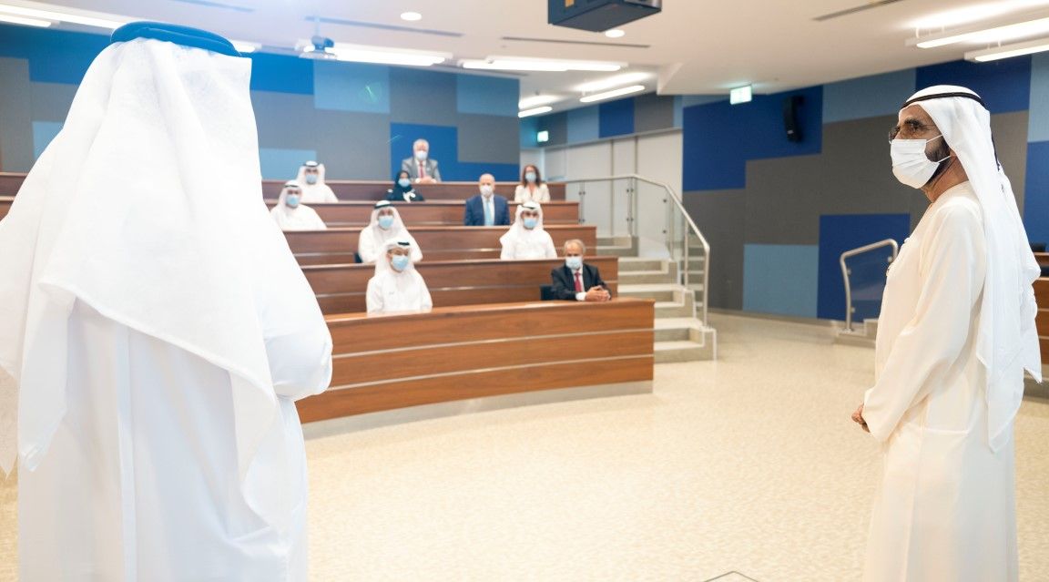 Mohammed bin Rashid visits COVID-19 Command and Control Centre