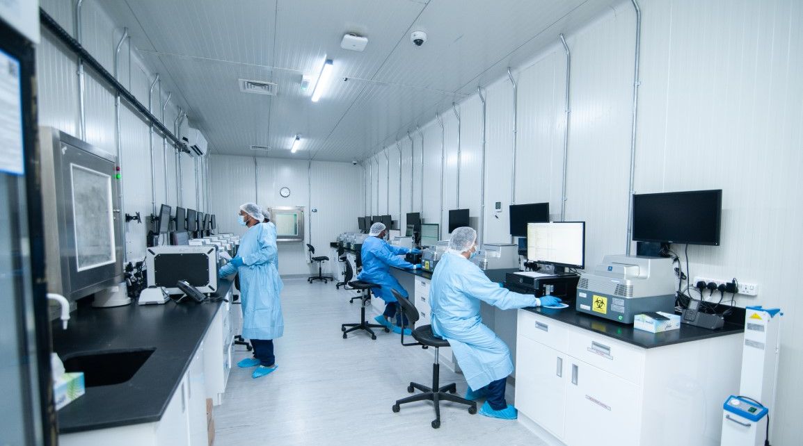 إطلاق أول برنامج لاختبار كفاءة إجراءات الكشف عن فيروس كورونا في الإمارات