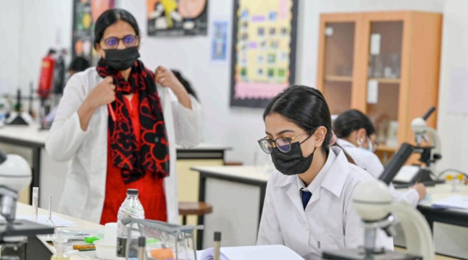 'متحدہ عرب امارات: شارجہ میں تمام اسکول سو فیصد فیزیکل کلاسز کا آغاز