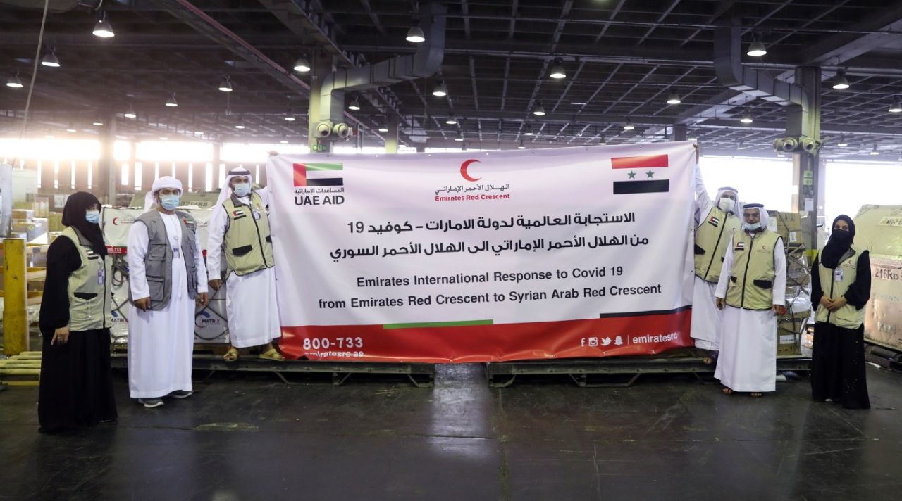 انسداد کوویڈ19 تحٹ امارات ریڈ کریسنٹ کے ذریعہ روانہ کیا گیا طبی امداد پر مشتمل طیارہ شام کے عرب ریڈ کریسسنٹ کے تعاون سے دمشق پہنچا
