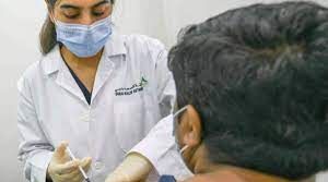 الإمارات: هل مرضى كوفيد -19 معفيّون من أخذ الجرعة المعزّزة؟
