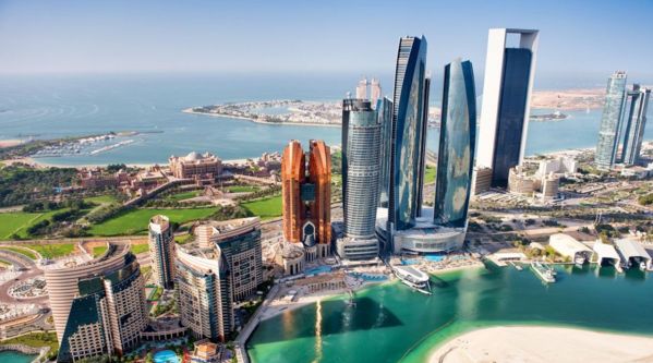 الإمارات تؤكد على الارتباط الوثيق بين الصحية والأمن
